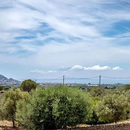 Vila Andaluz Mas Fumats Roses